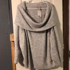 Off the shoulder H&M sweater
